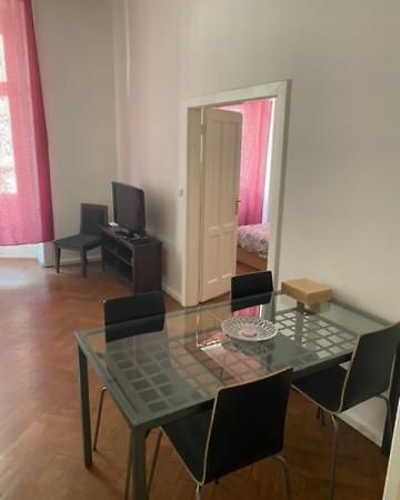 Large 3 Bedroom Family Apartment Close To The River Prag Eksteriør billede