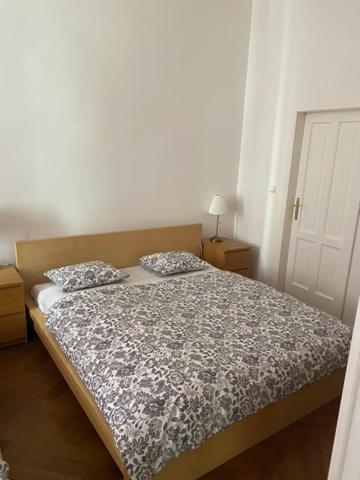 Large 3 Bedroom Family Apartment Close To The River Prag Eksteriør billede